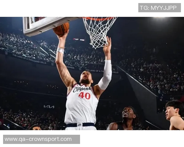 小卡状态回暖全场最高得分24分并贡献8篮板4助攻1抢断1盖帽