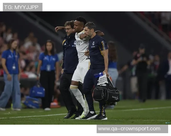 皇马官方宣布米利唐右腿内收肌受伤预计缺阵两到三周