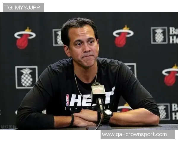 斯波分析最后一攻失误原因鲍威尔与阿德巴约的配合出现偏差