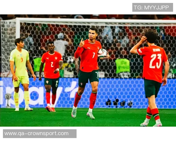 C罗坦言愿意只为国家队效力不再加盟任何俱乐部